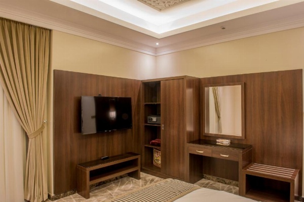 Normina Hotel Suites image 10